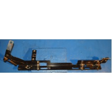 MAXXFORCE 13 ENGINE BRACKET 3004313C92 INTERNATIONAL PROSTAR --->> 2802  