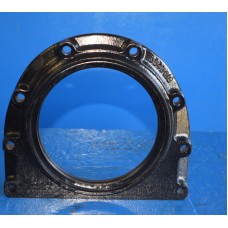 CUMMINS N14 SERIES REAR MAIN SEAL RETAINER 3049018 FREIGHTLINER NO CORE --> 7353